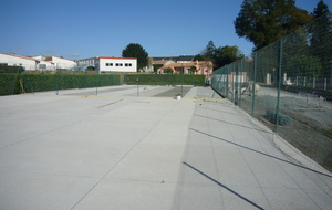 Les travaux sur les 2 courts de tennis